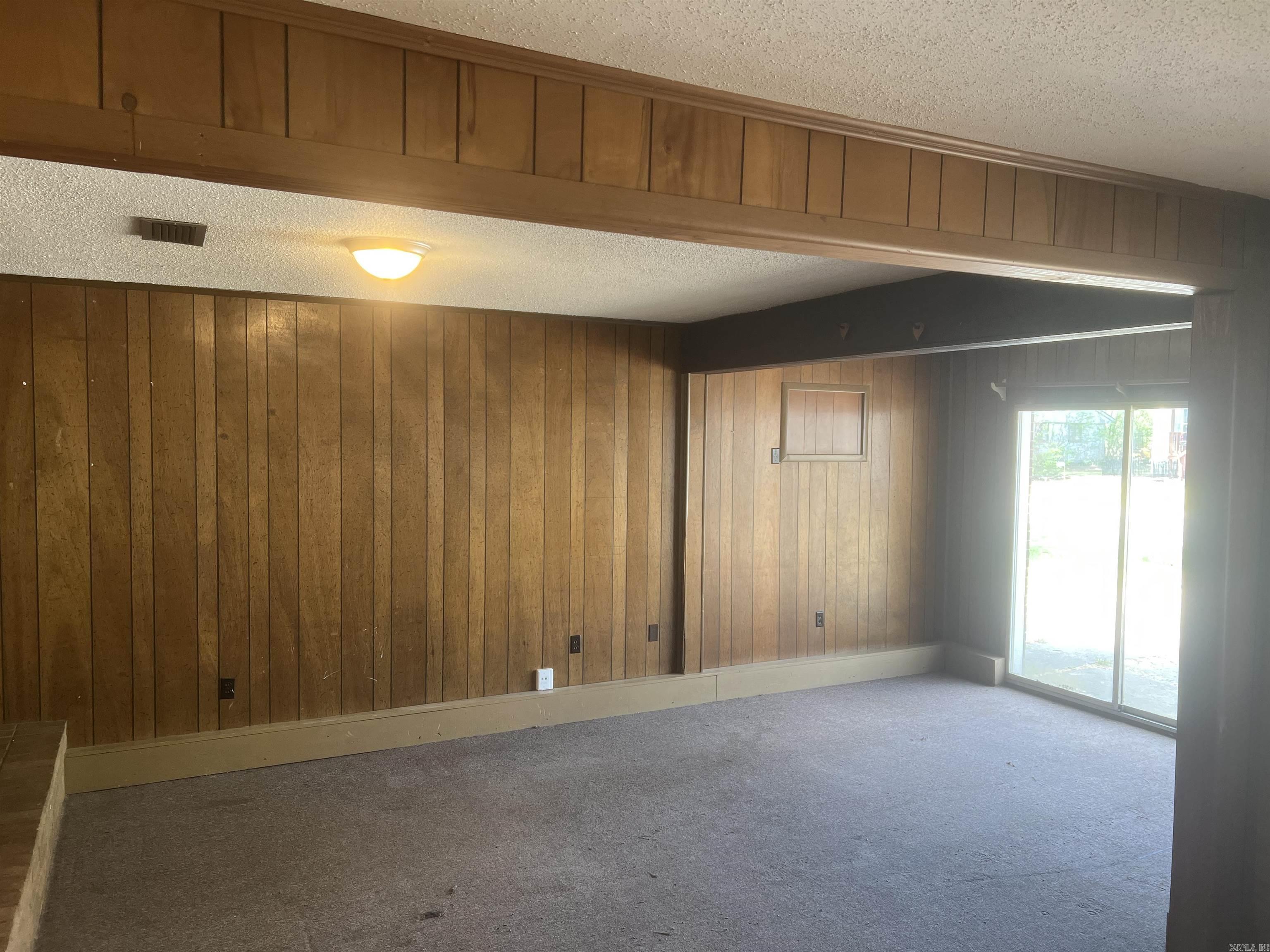 2109 Arkansas Ave