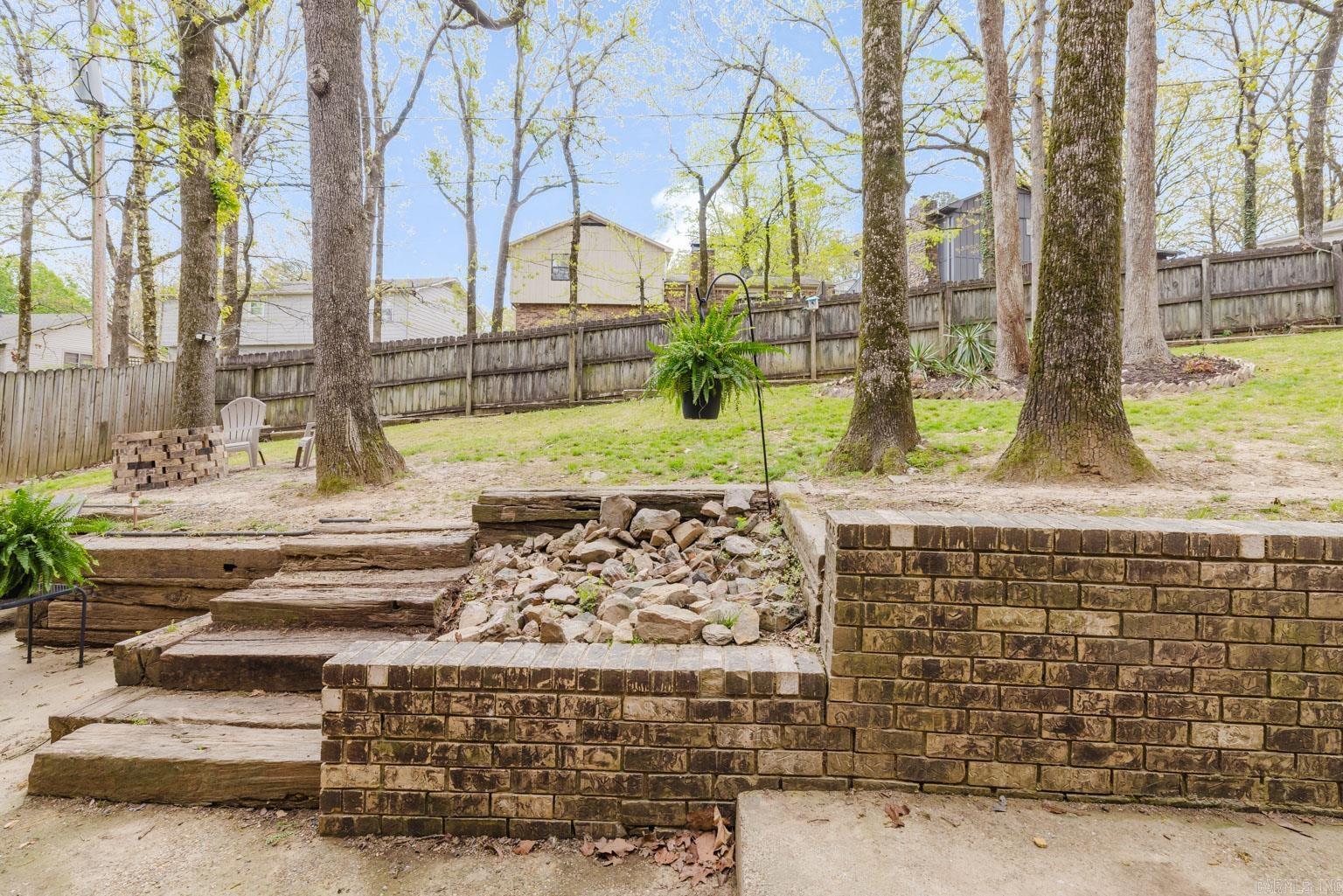18 Shawnee Forest Cove
