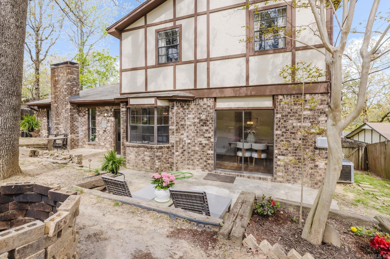 18 Shawnee Forest Cove
