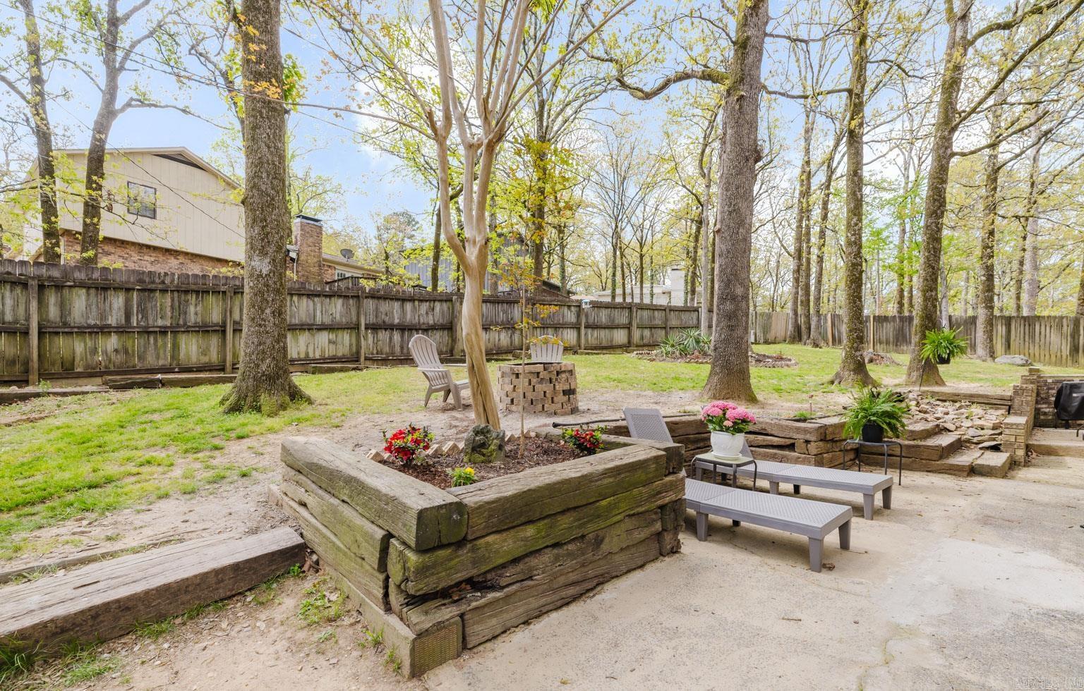 18 Shawnee Forest Cove