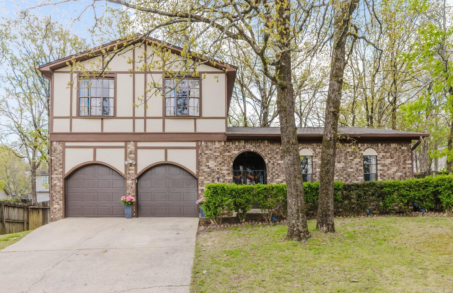 18 Shawnee Forest Cove