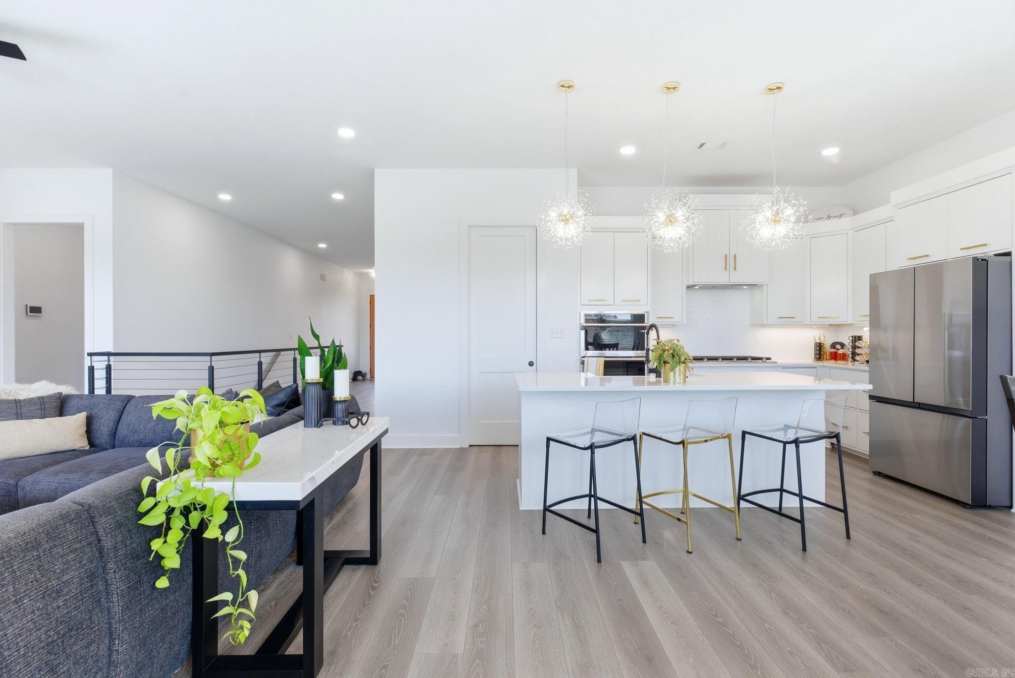 83 Tournay Circle