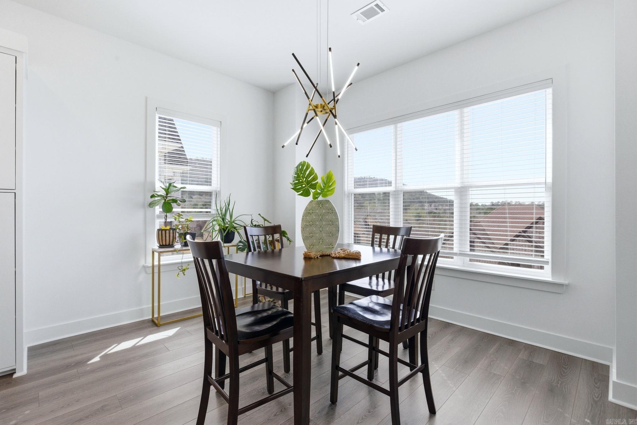 83 Tournay Circle