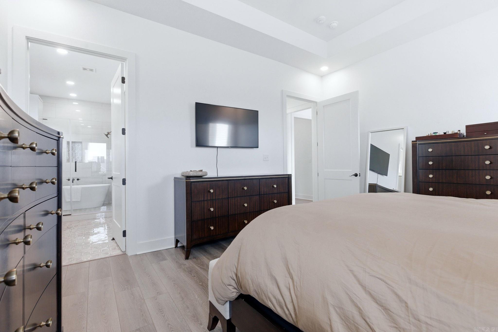 83 Tournay Circle