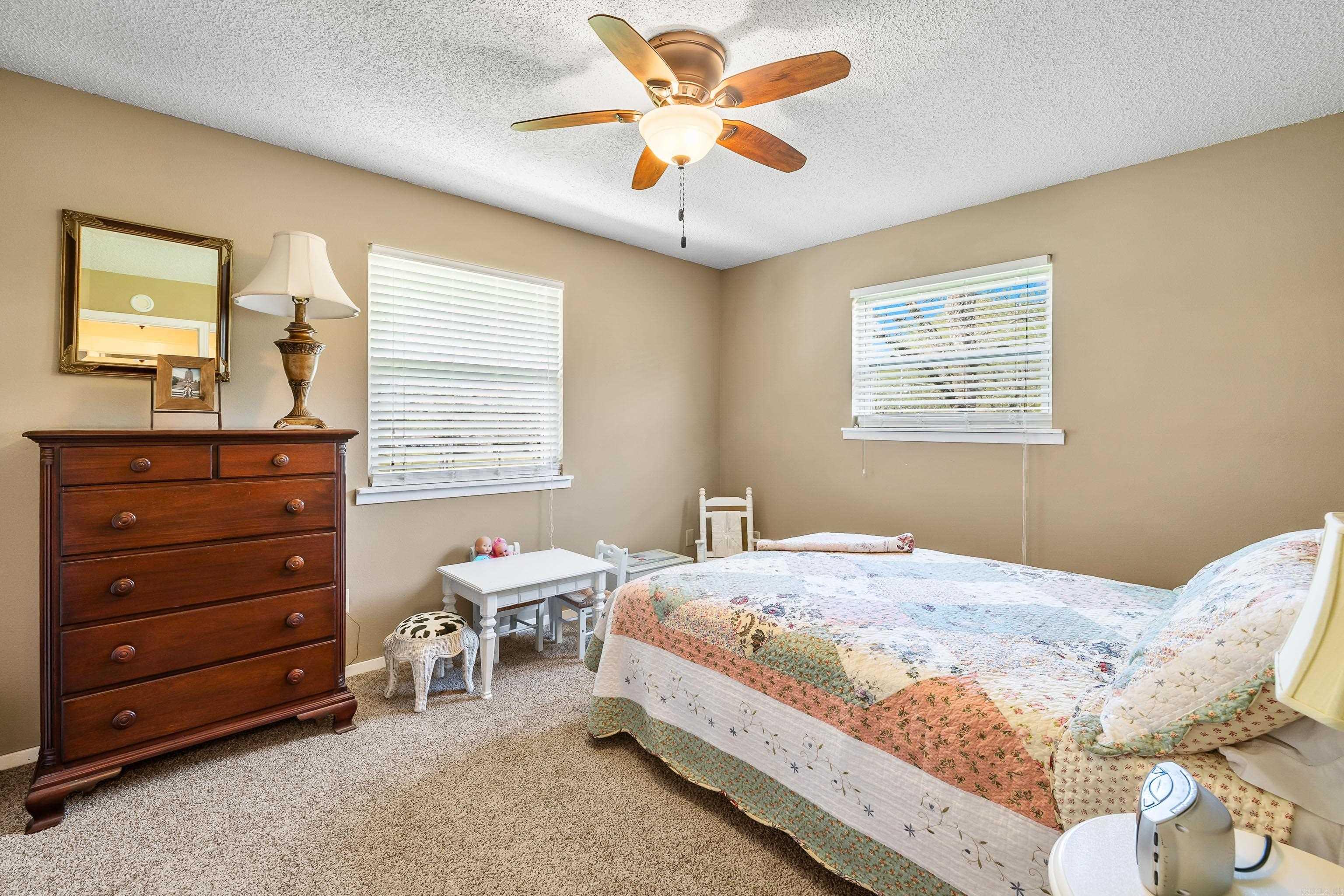 515 Beachview Circle