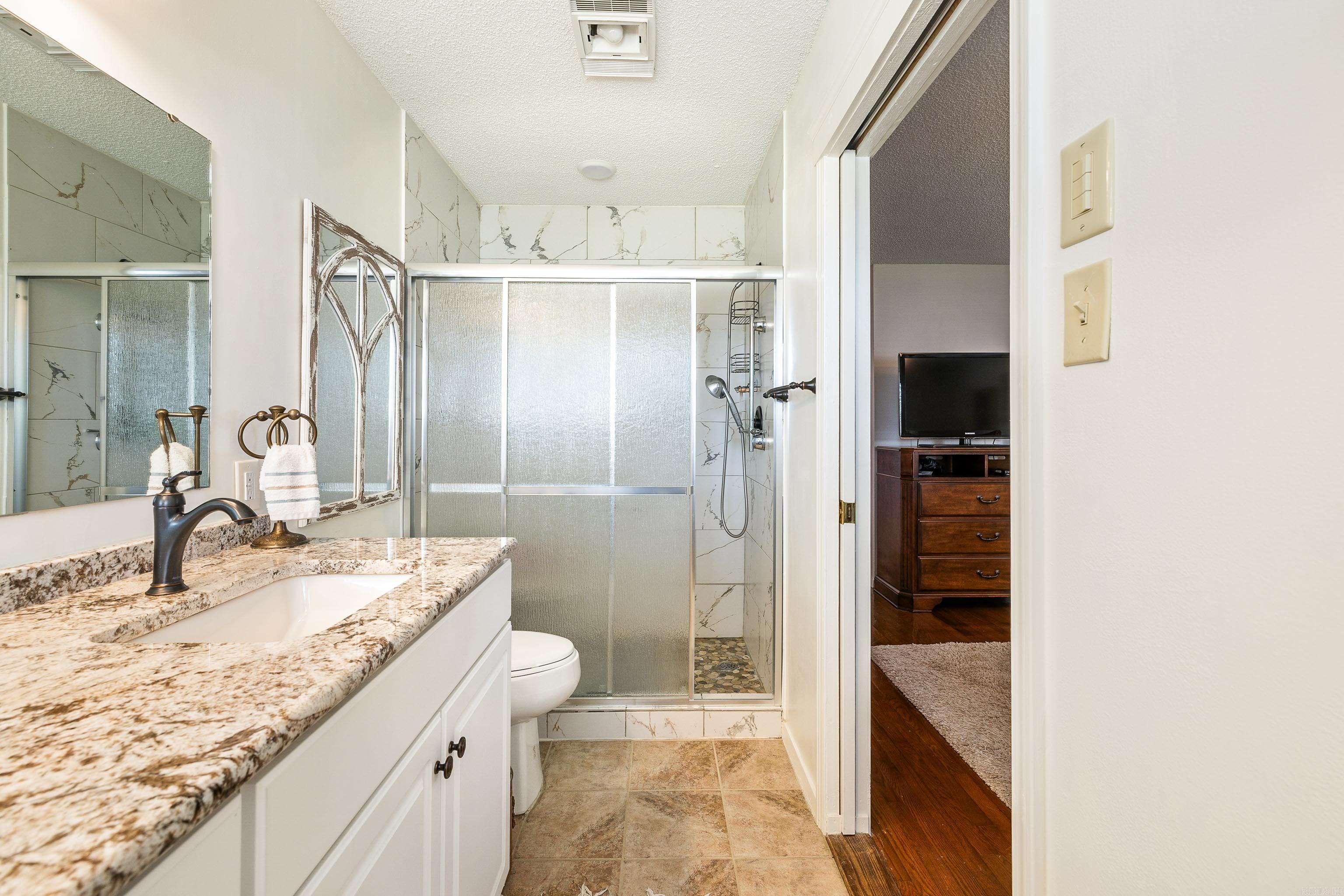 515 Beachview Circle