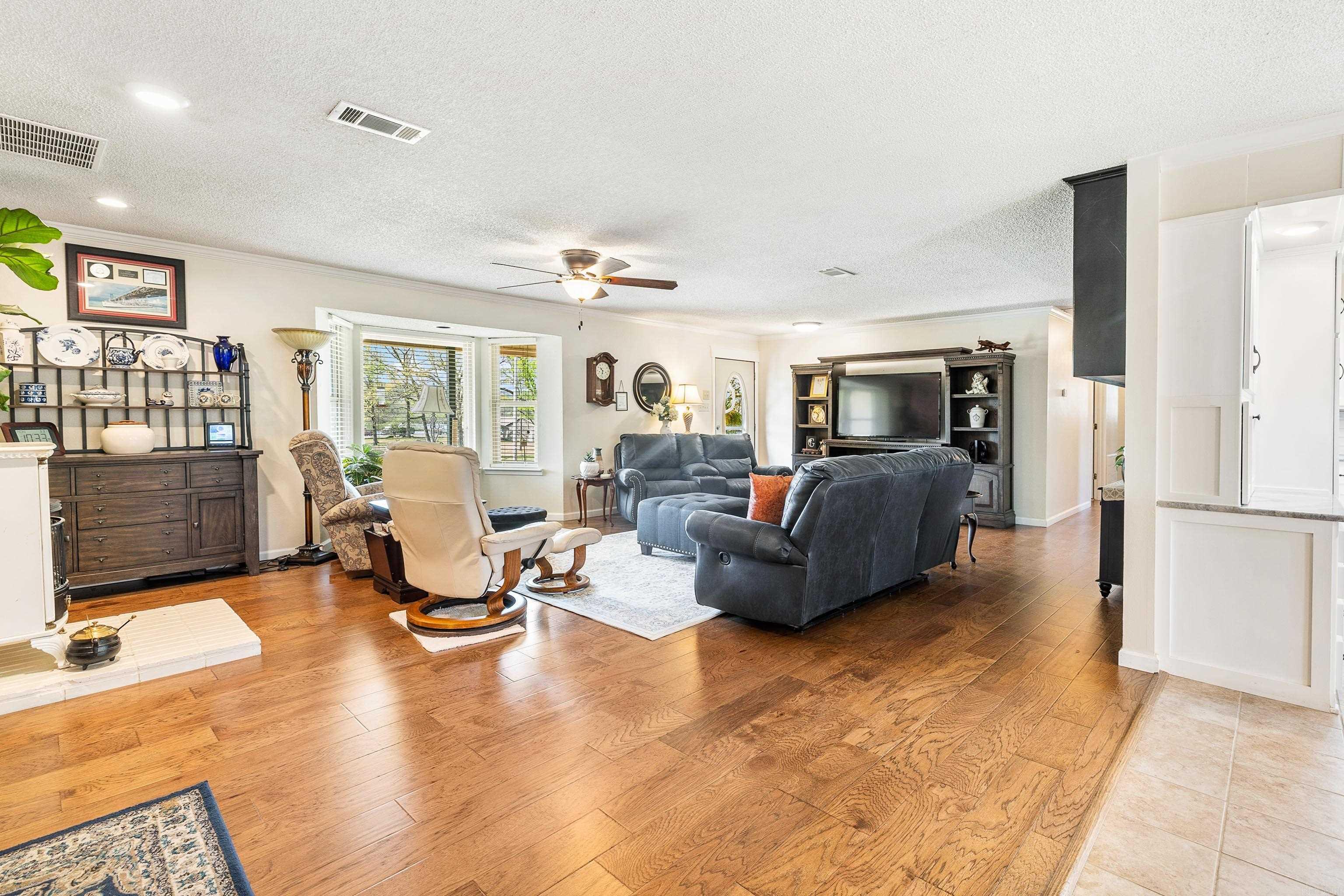 515 Beachview Circle