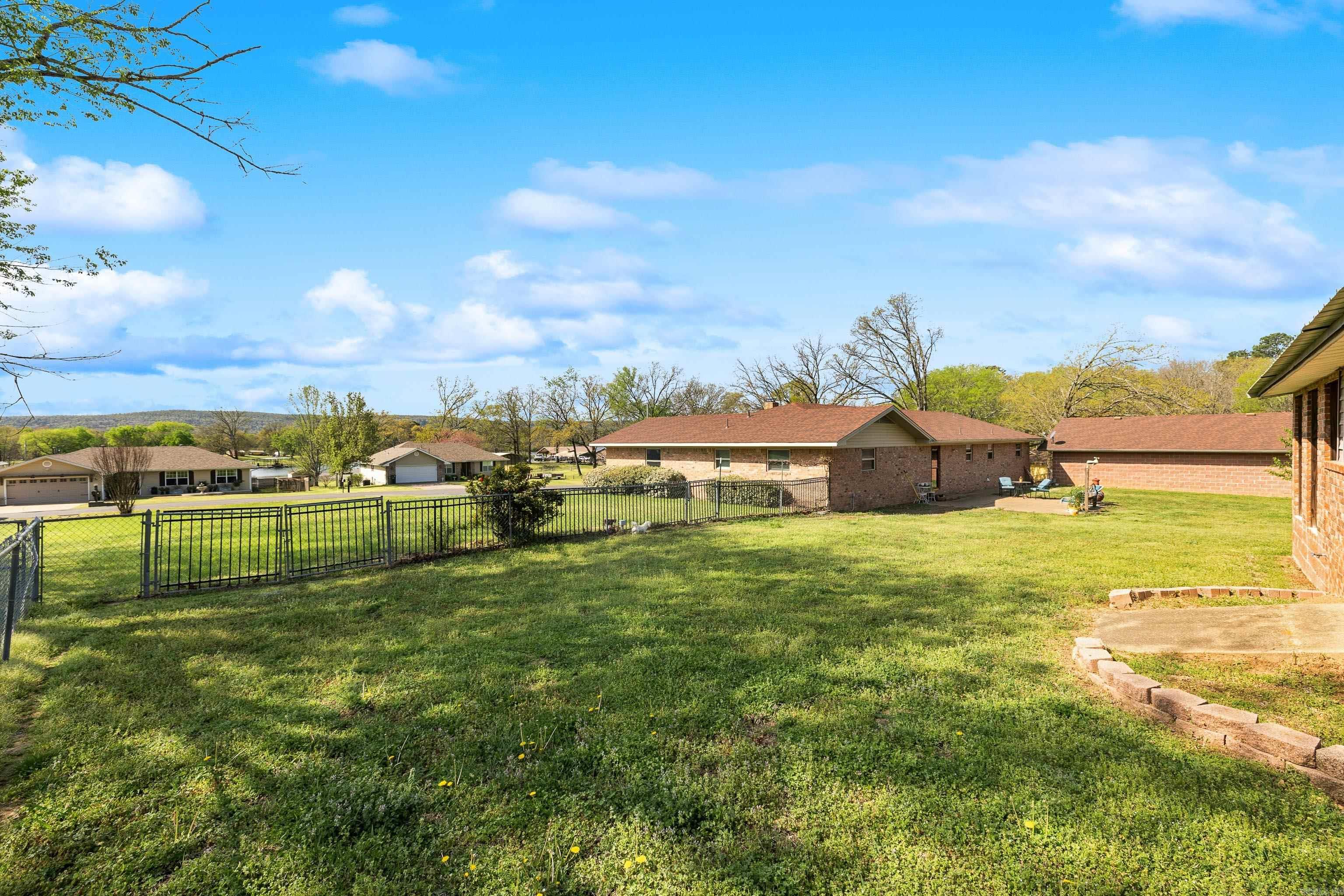 515 Beachview Circle