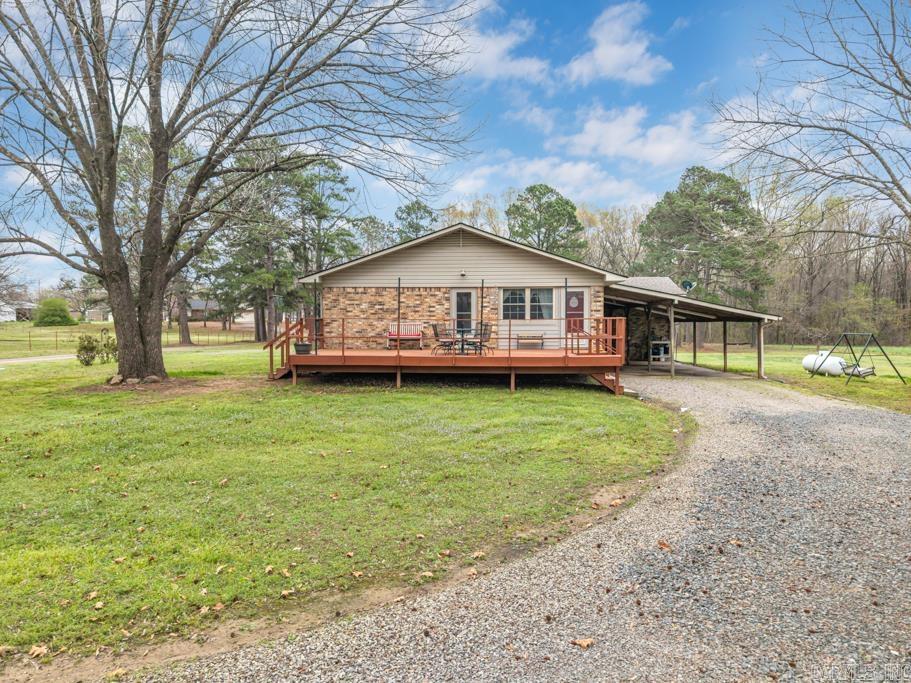 12 Halbrook Lane