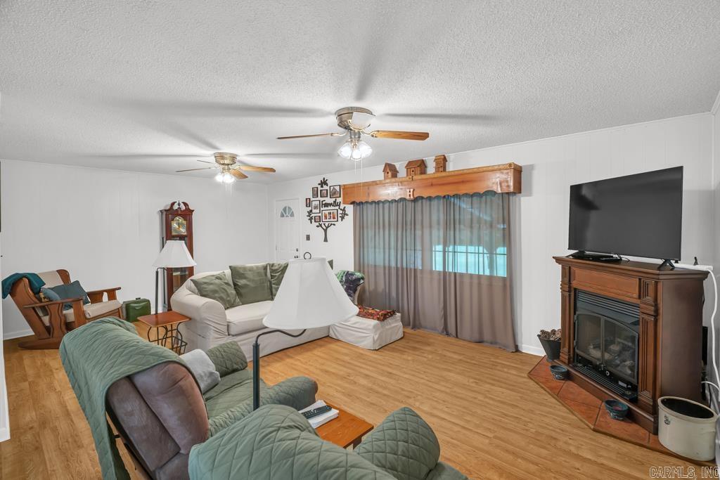 12 Halbrook Lane