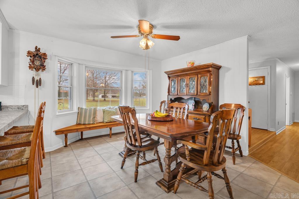 12 Halbrook Lane