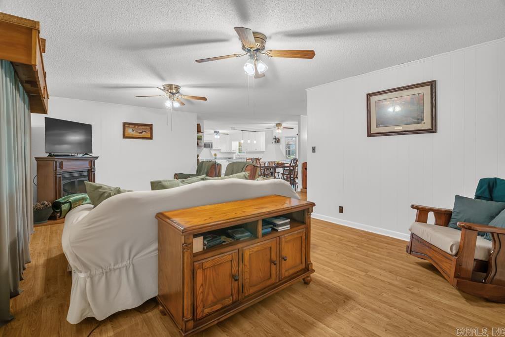 12 Halbrook Lane