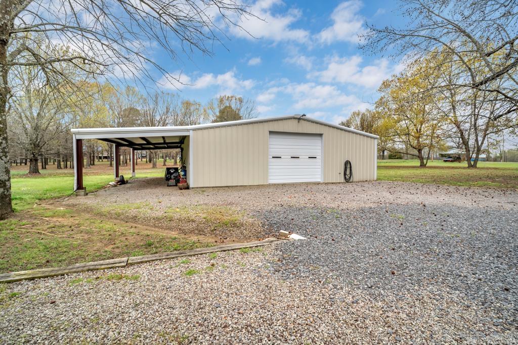 12 Halbrook Lane