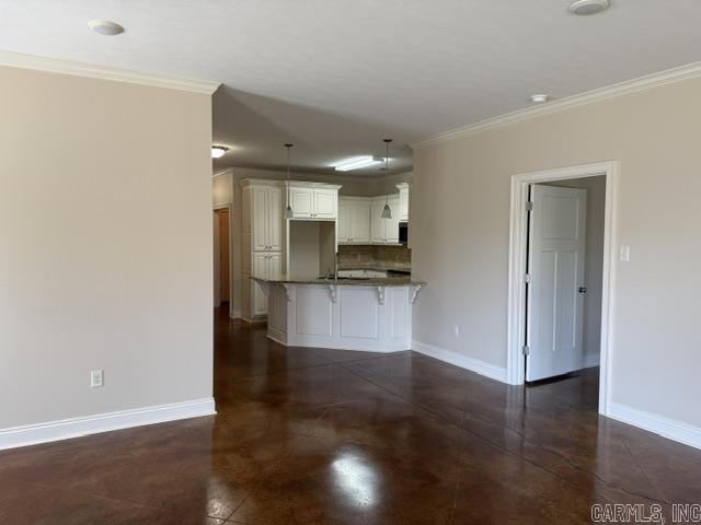 2495 EIGHTEEN Loop