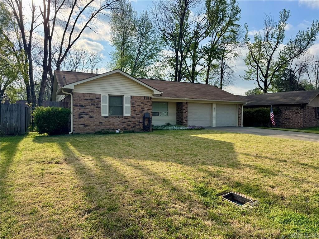 1504 Knoxville