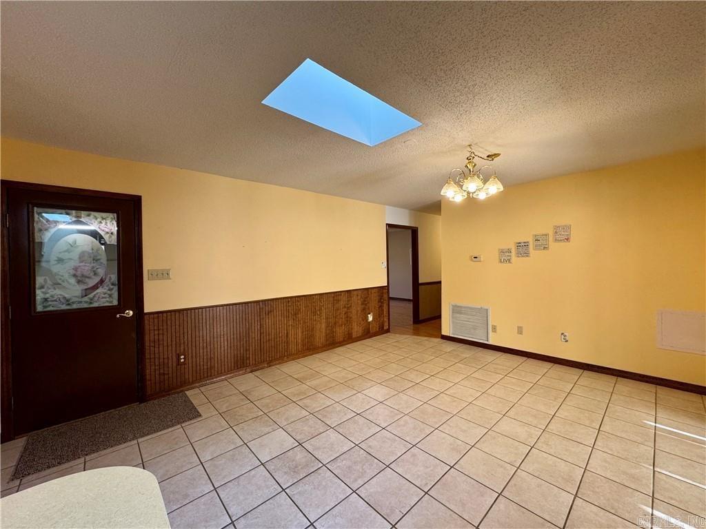 1504 Knoxville