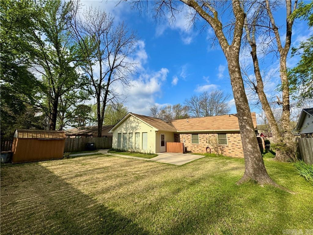 1504 Knoxville