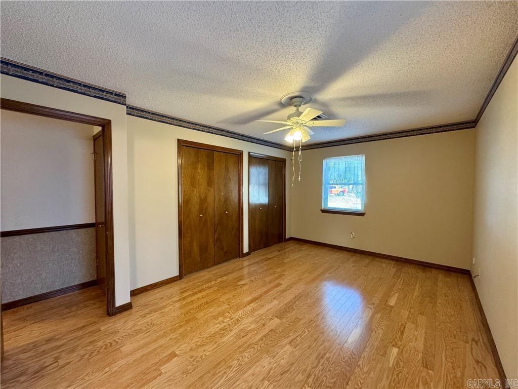 1504 Knoxville