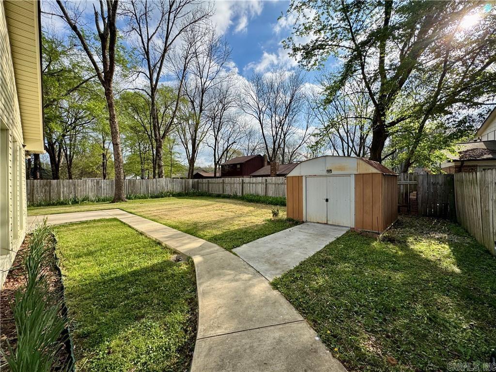 1504 Knoxville