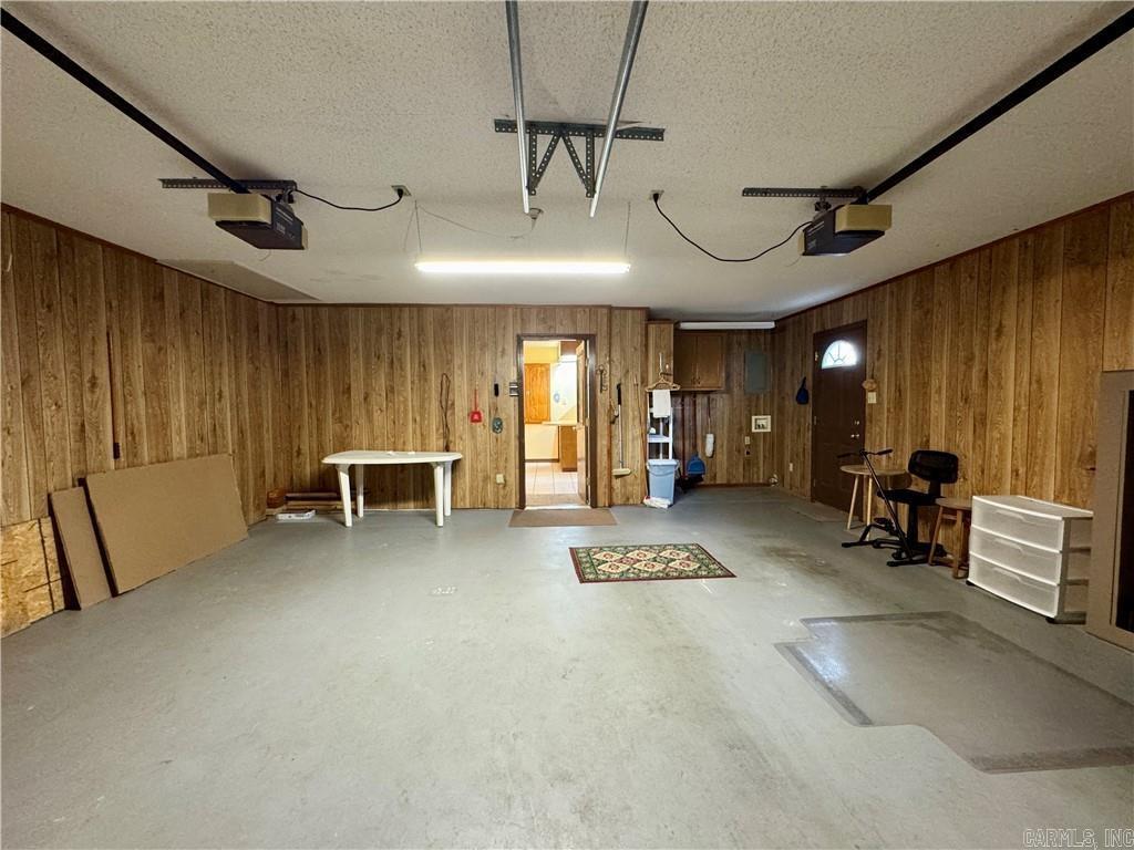 1504 Knoxville