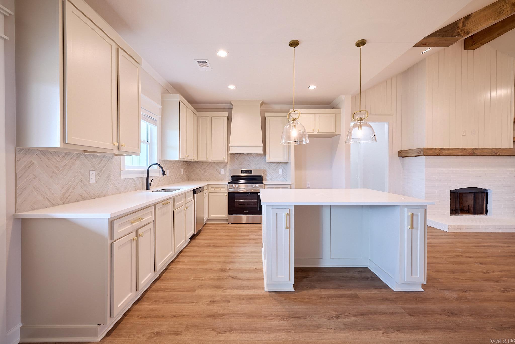 10557 W Miller Sardis Road