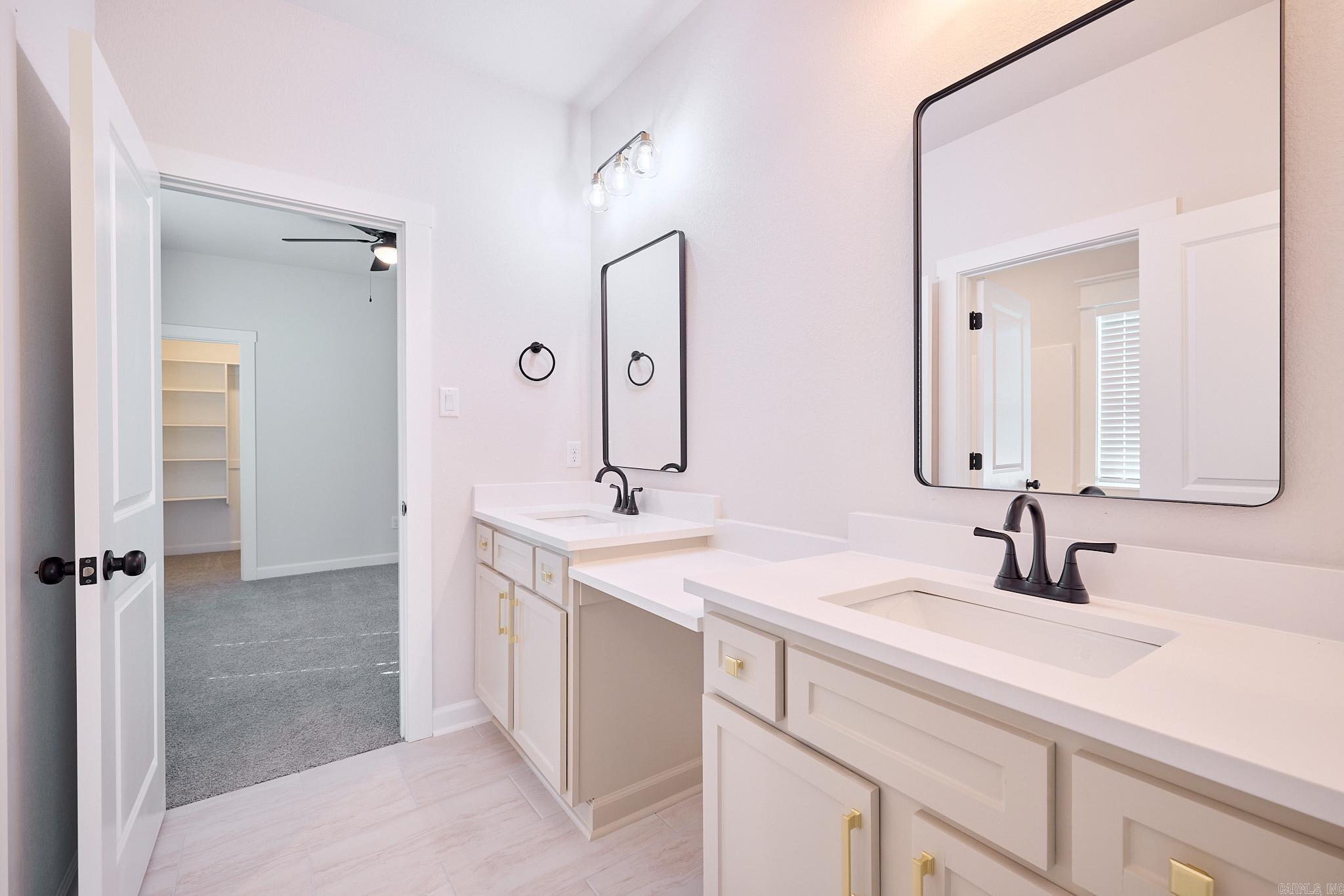 10557 W Miller Sardis Road