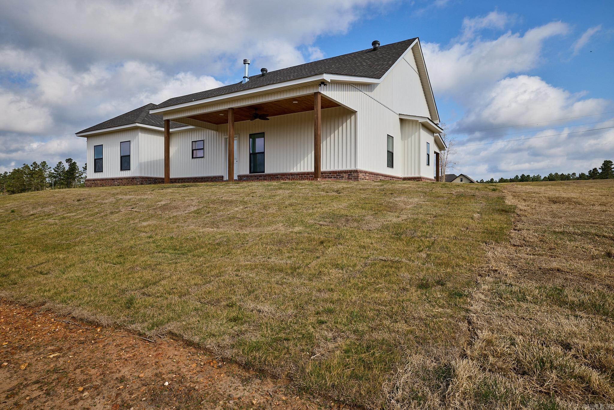 10557 W Miller Sardis Road