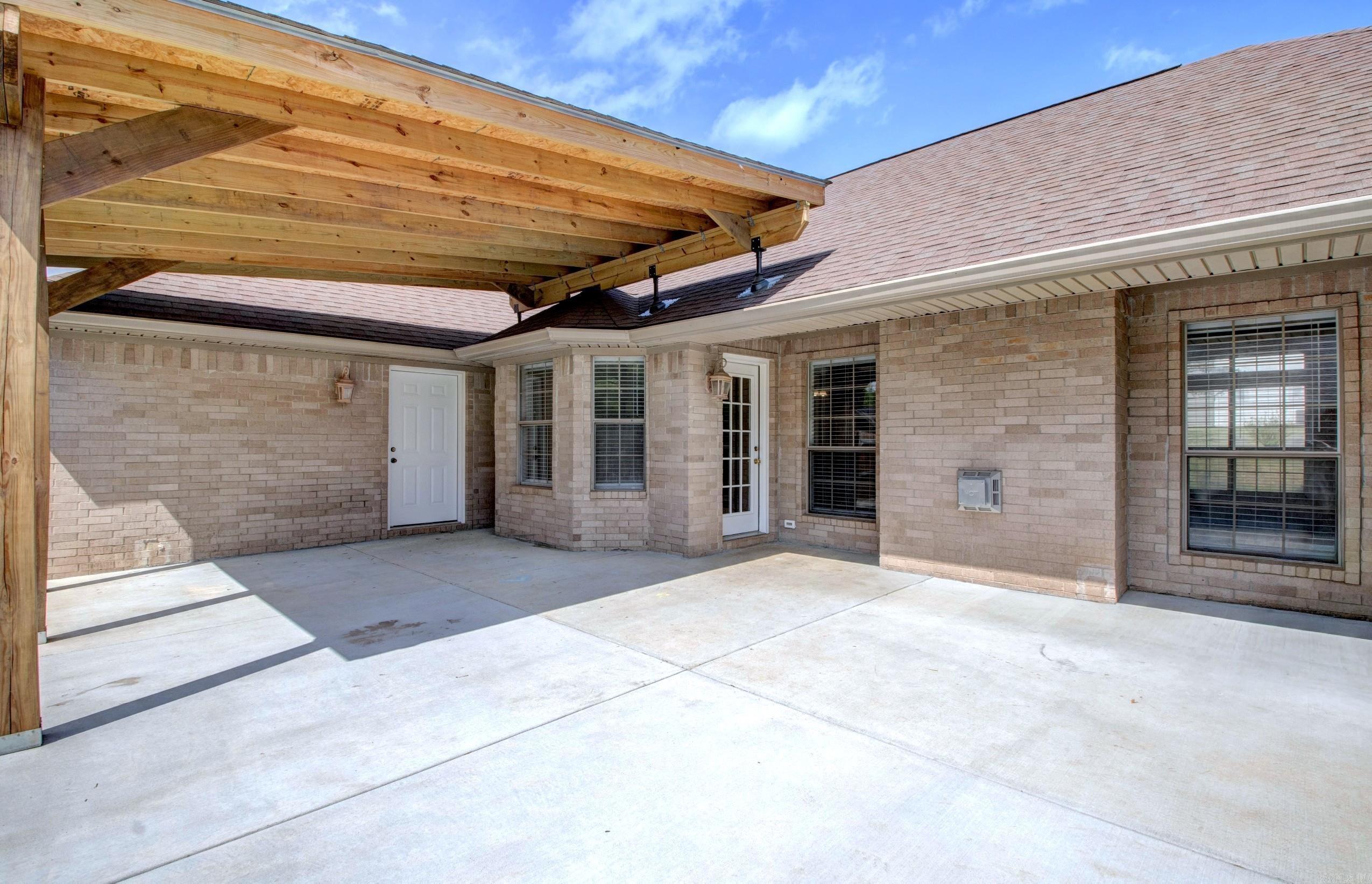 226 Country Club Parkway