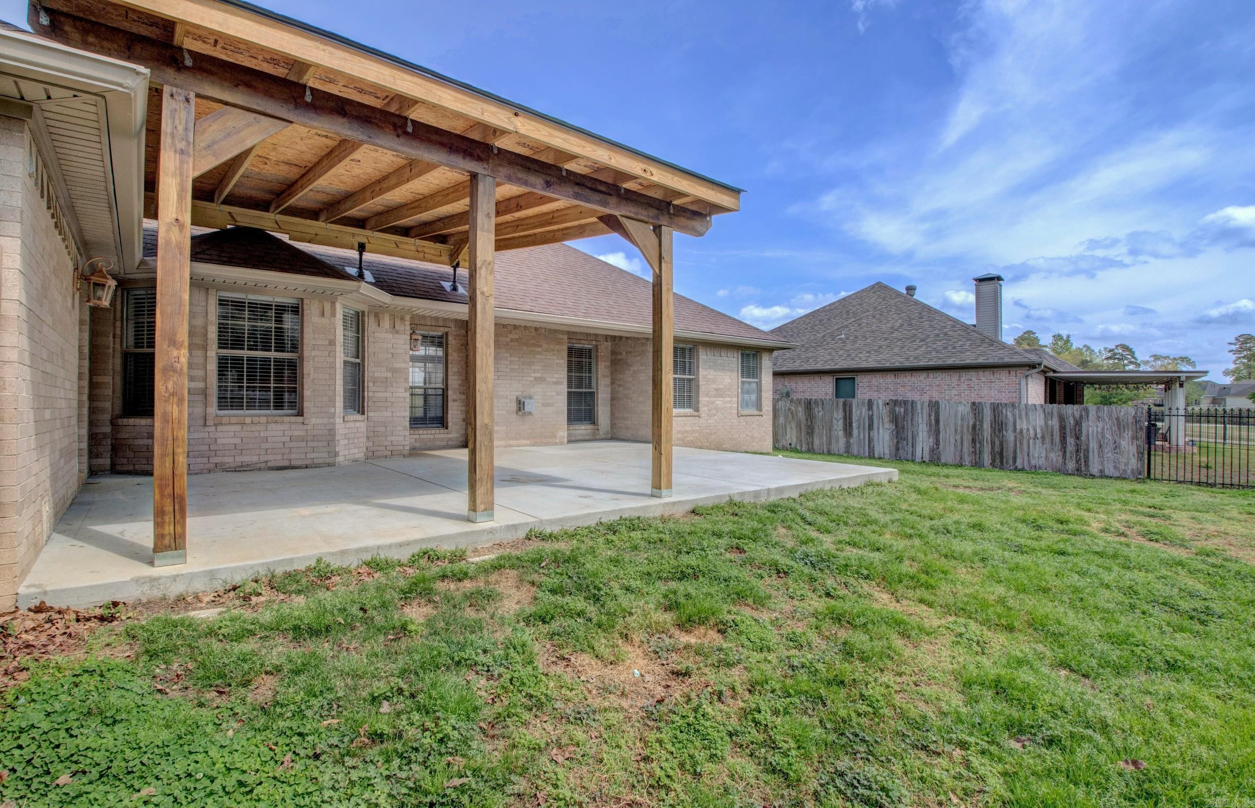 226 Country Club Parkway