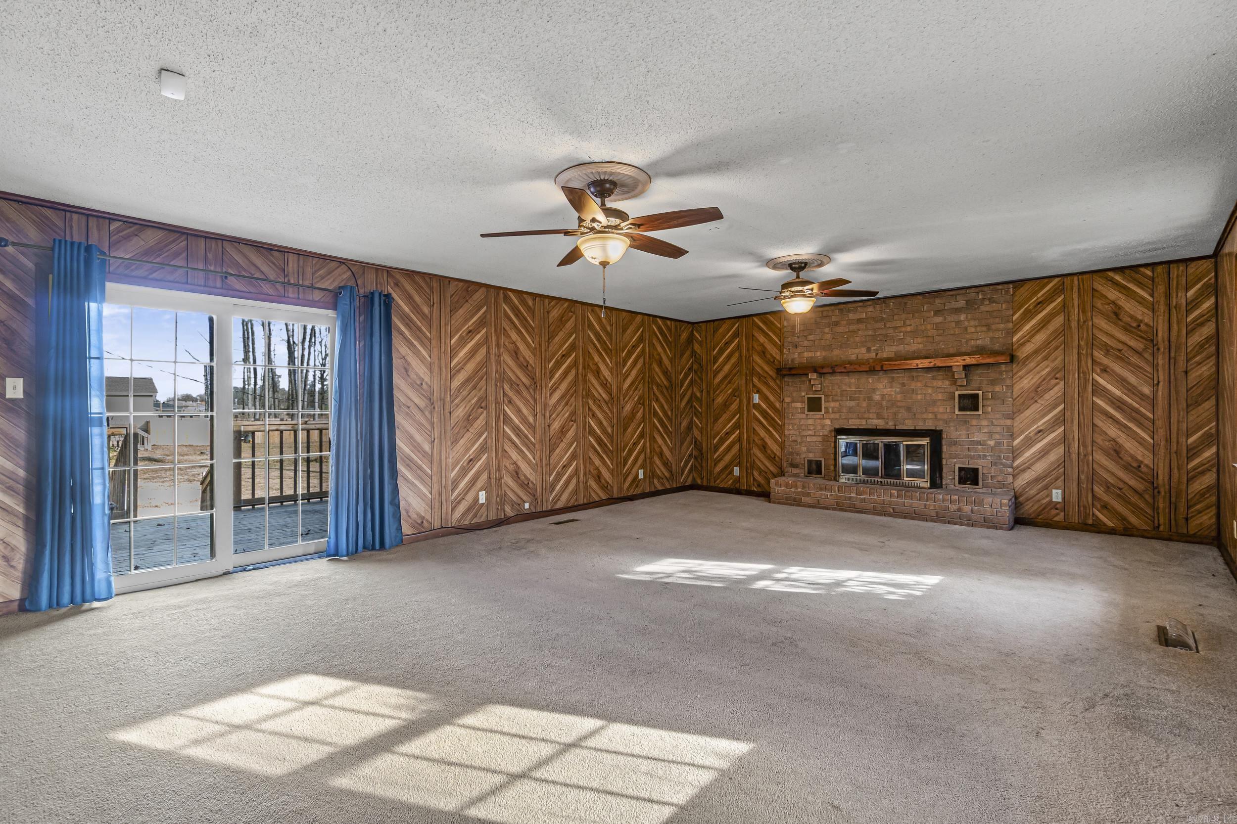 1213 Eastview Drive