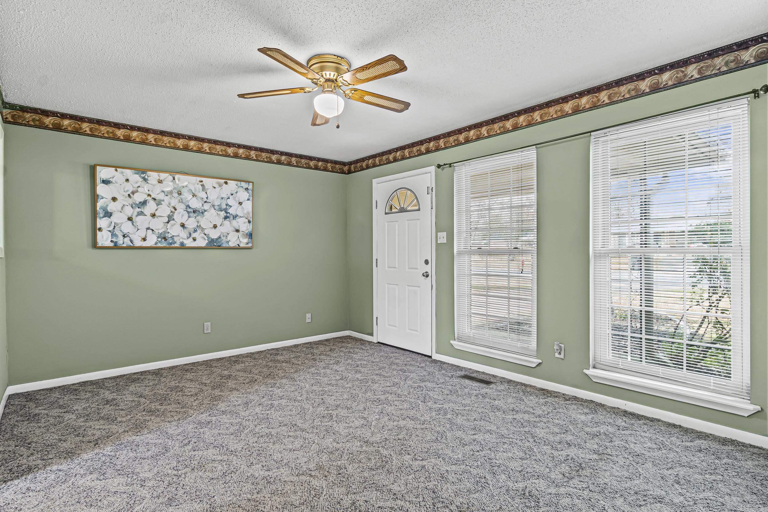 1213 Eastview Drive