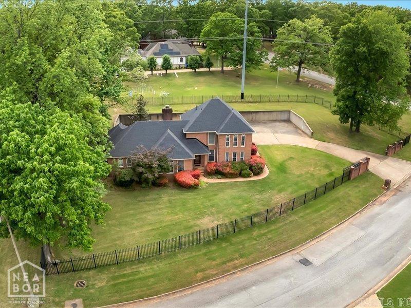 2005 Catharine Drive