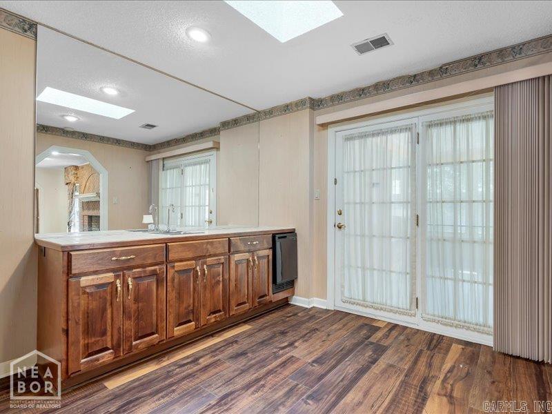 2005 Catharine Drive