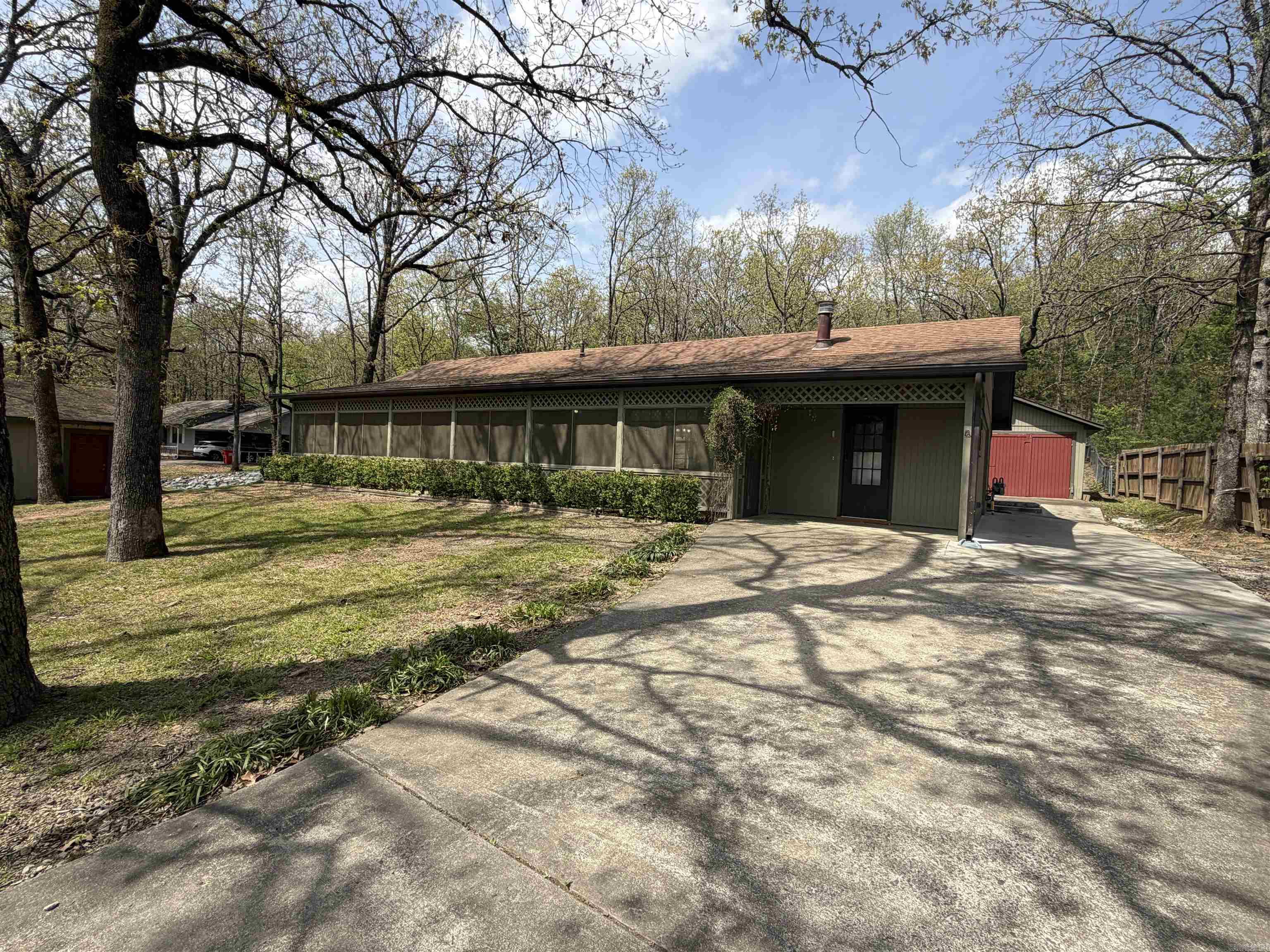6 Cottontail Drive