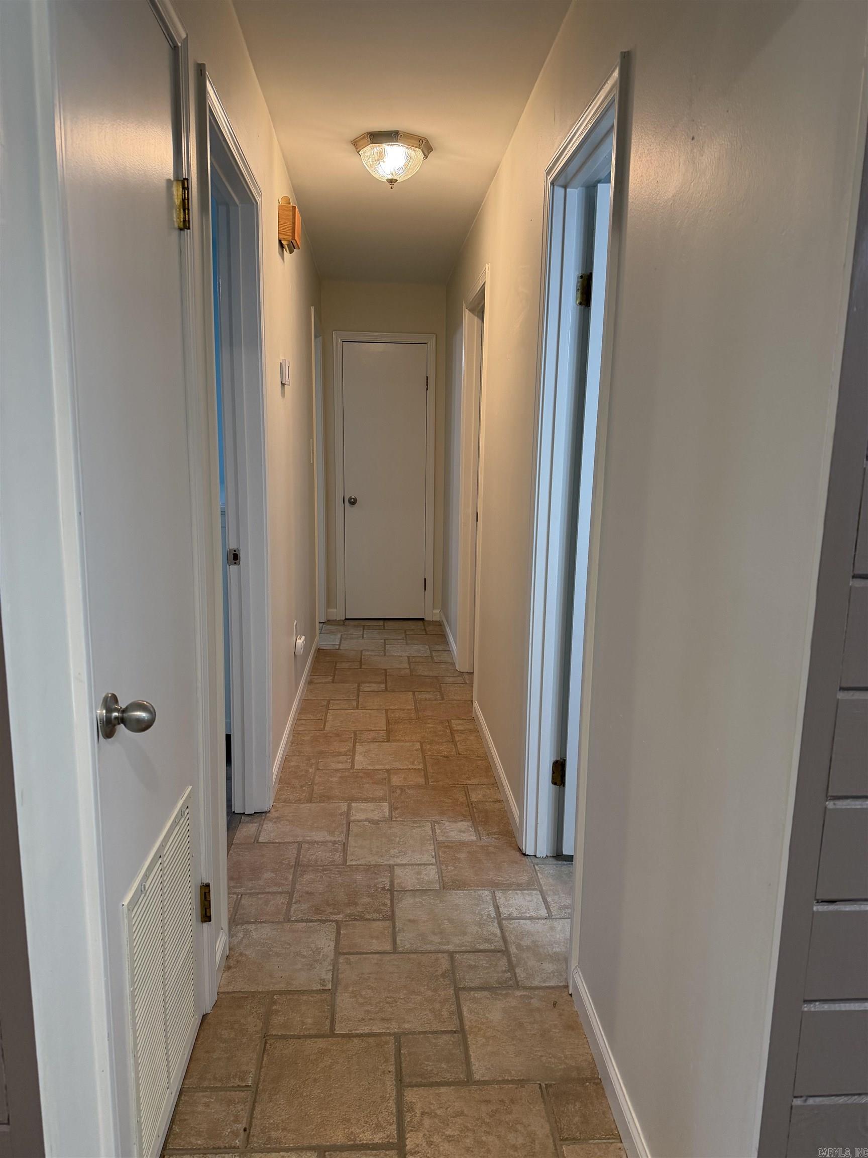 6 Cottontail Drive