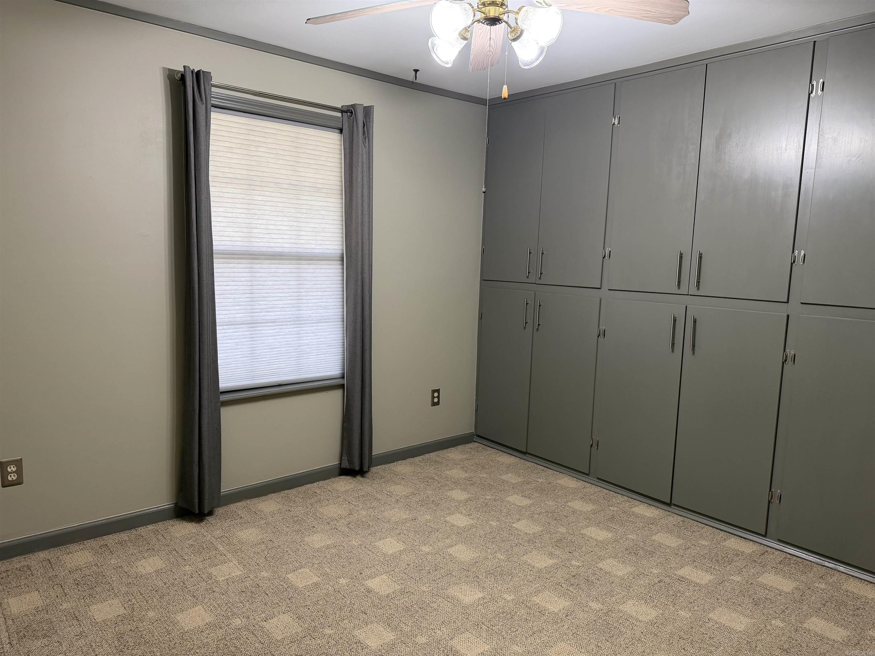 6 Cottontail Drive