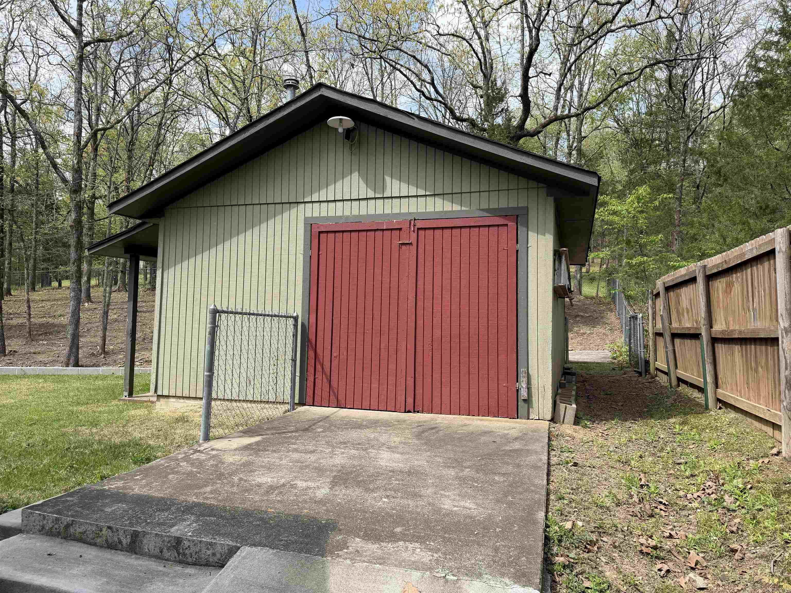 6 Cottontail Drive