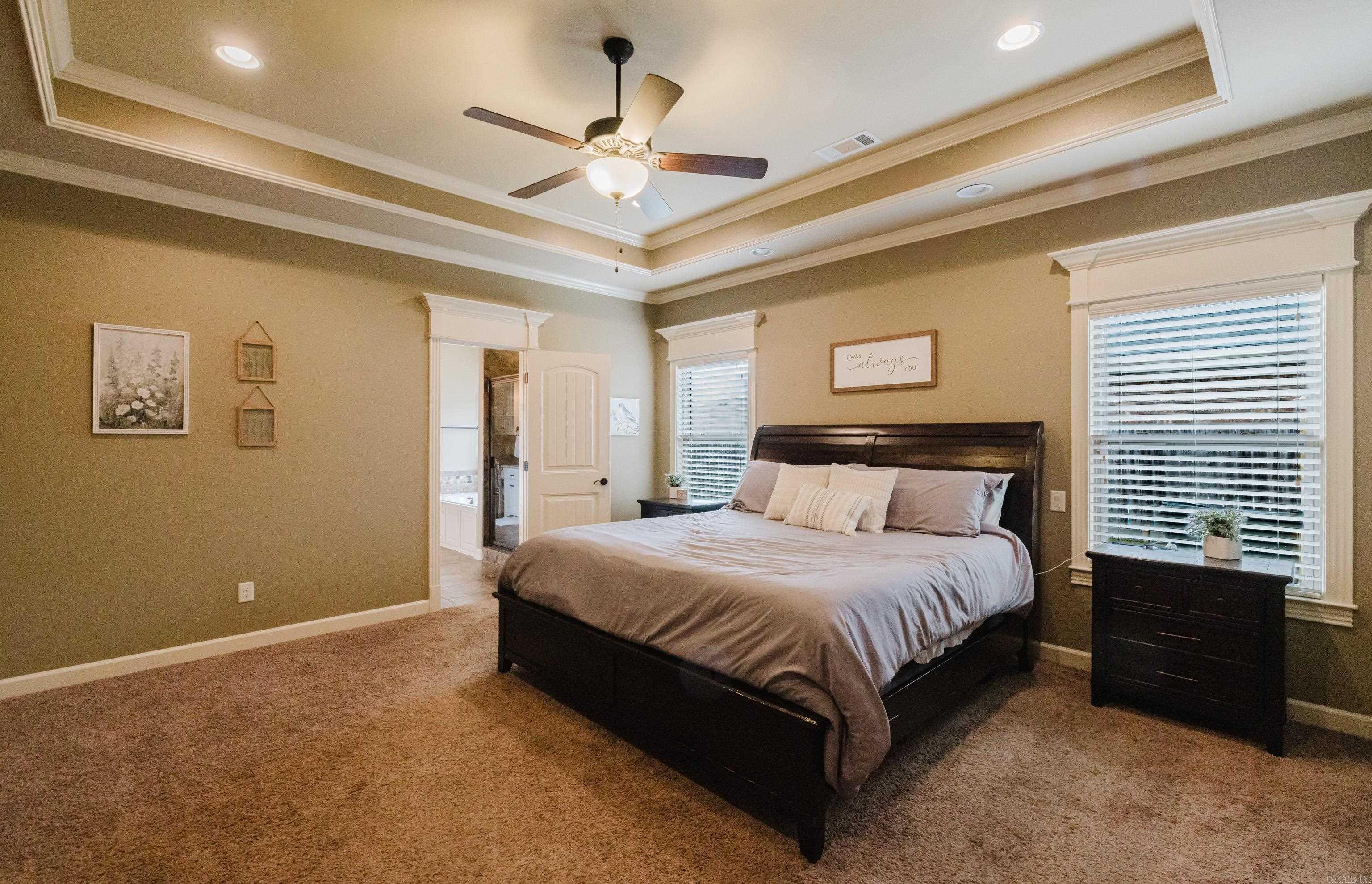 2125 Avondale Drive