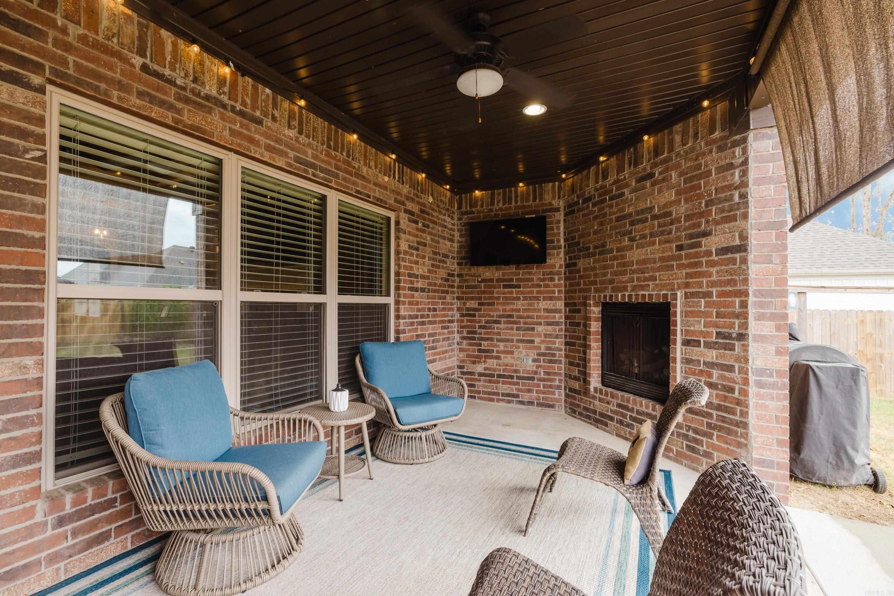 2125 Avondale Drive