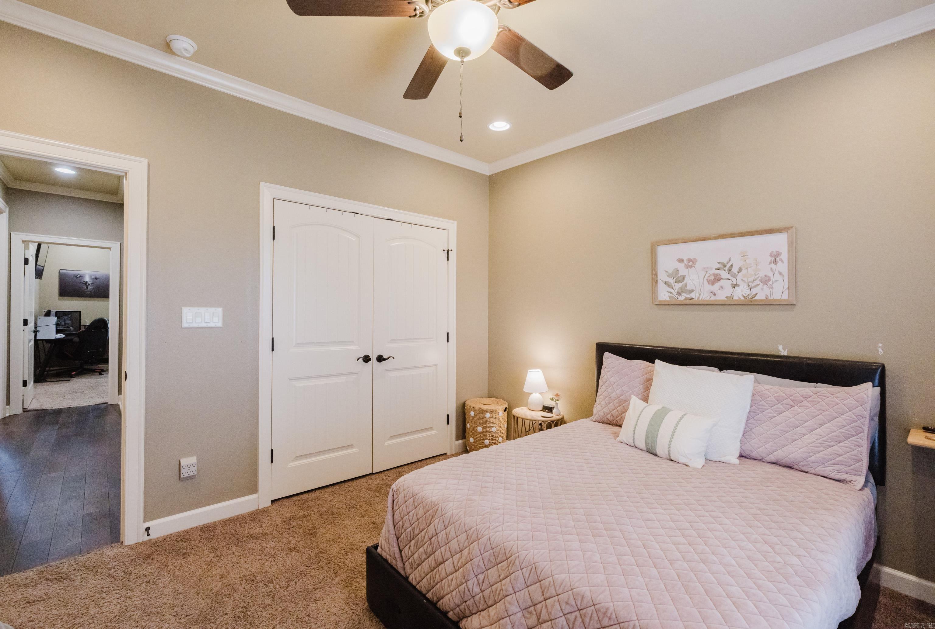 2125 Avondale Drive