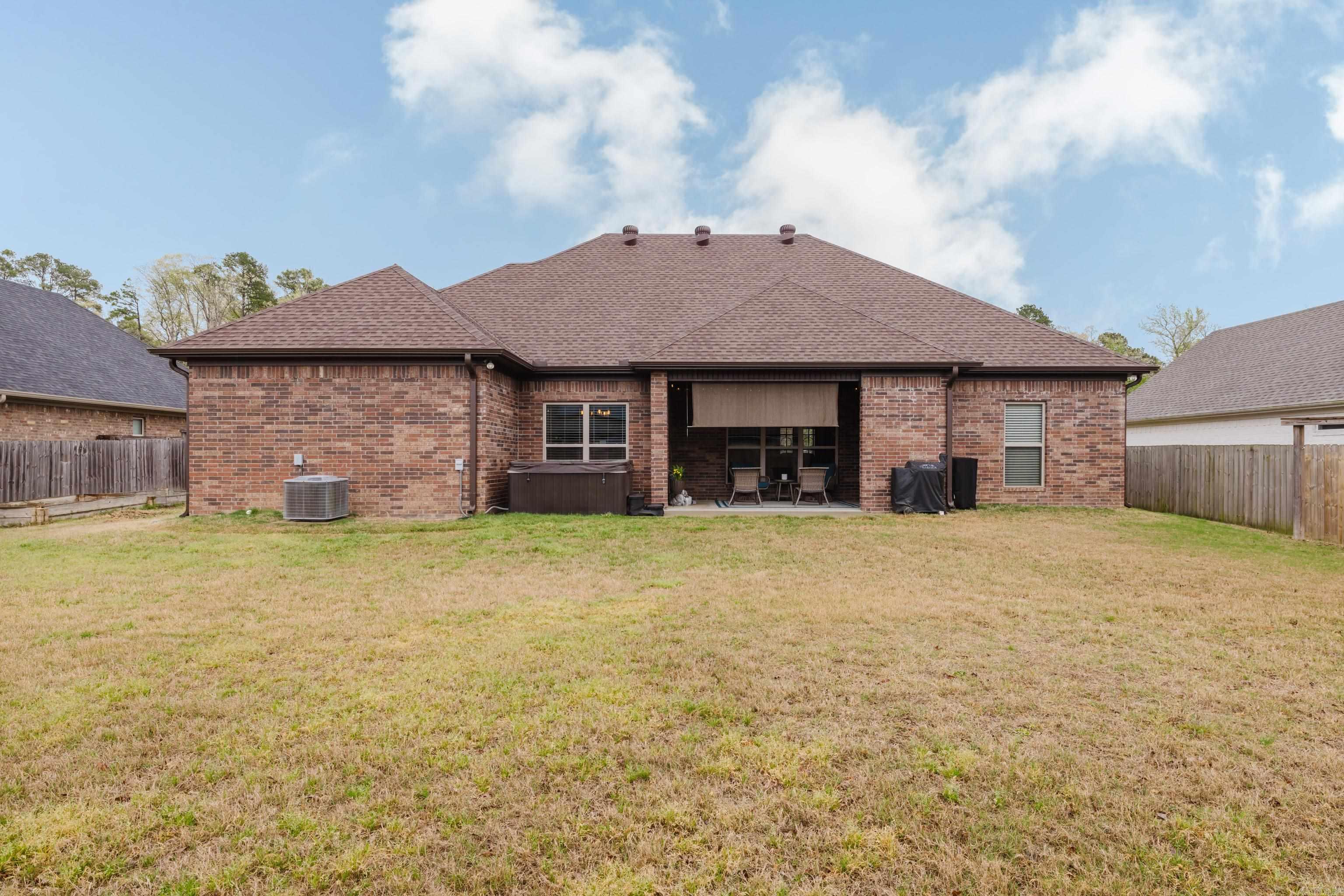 2125 Avondale Drive