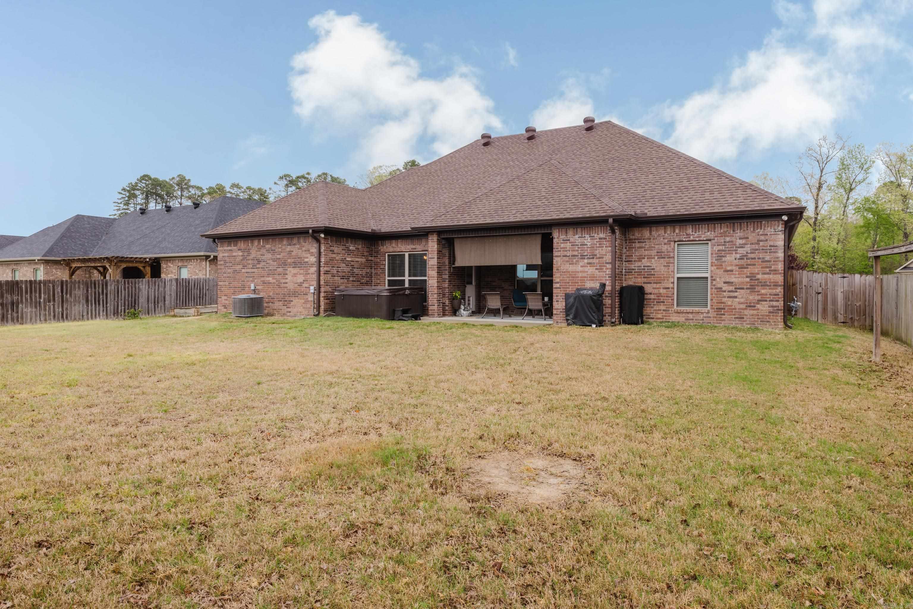 2125 Avondale Drive