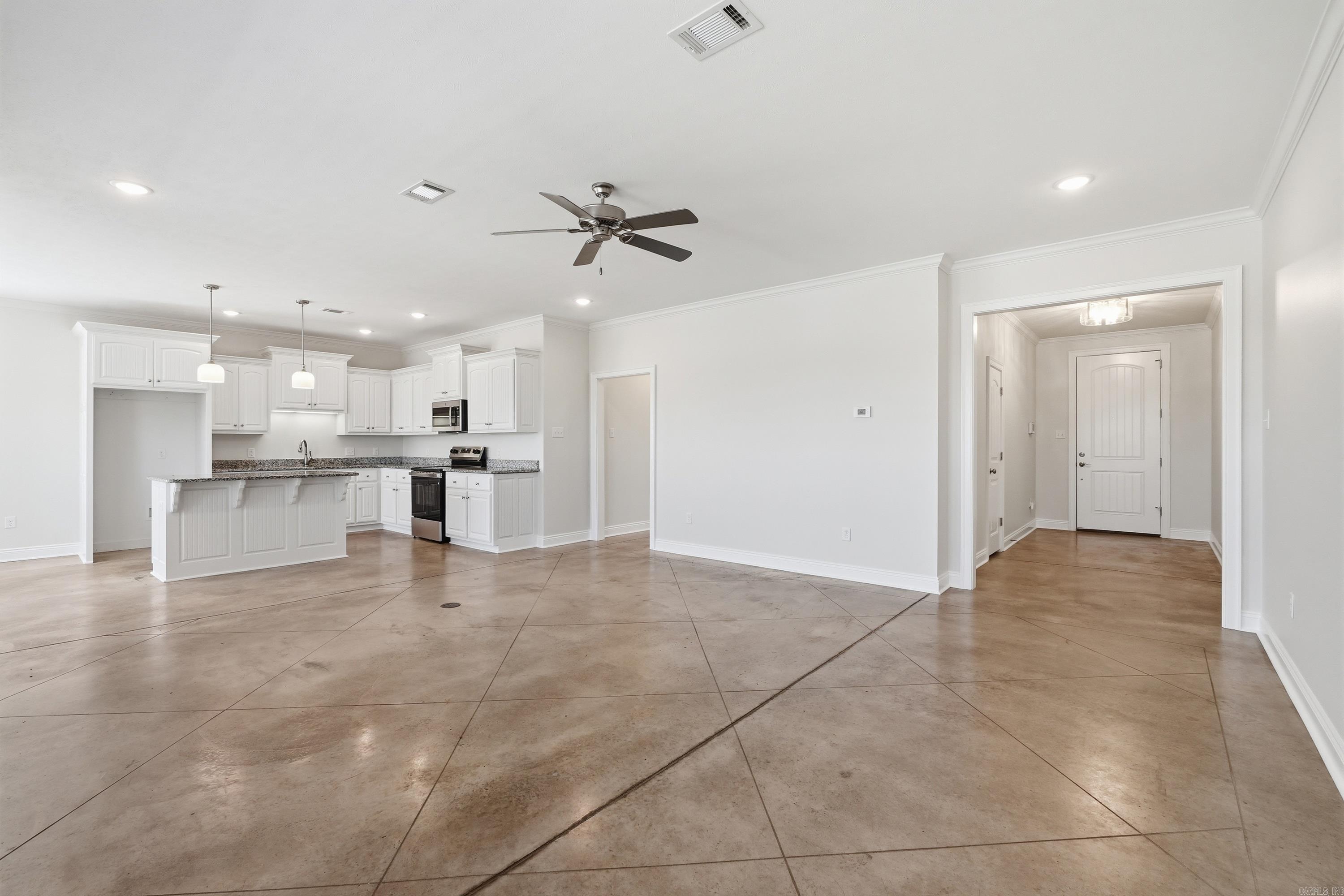11 Palamino Drive