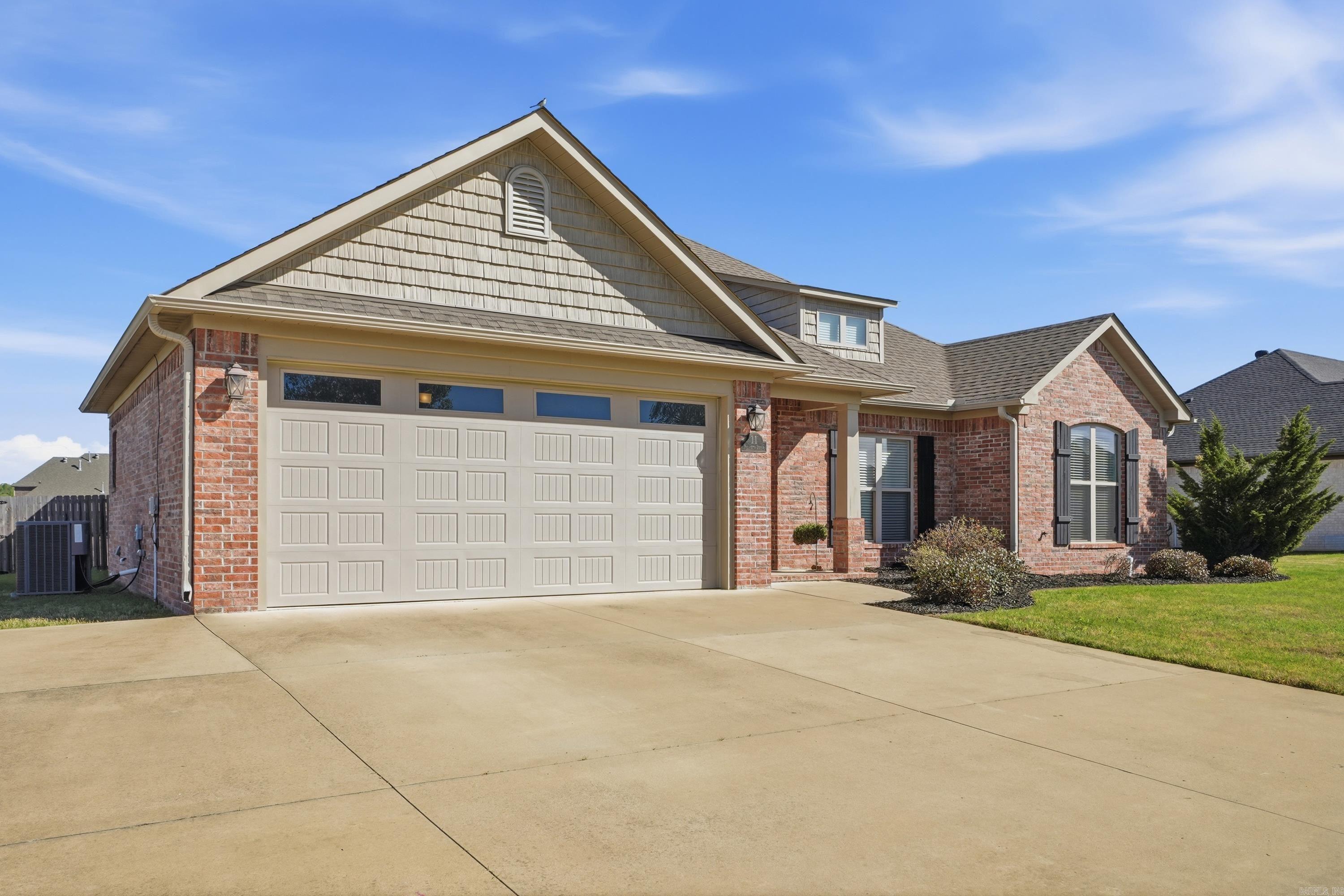 11 Palamino Drive