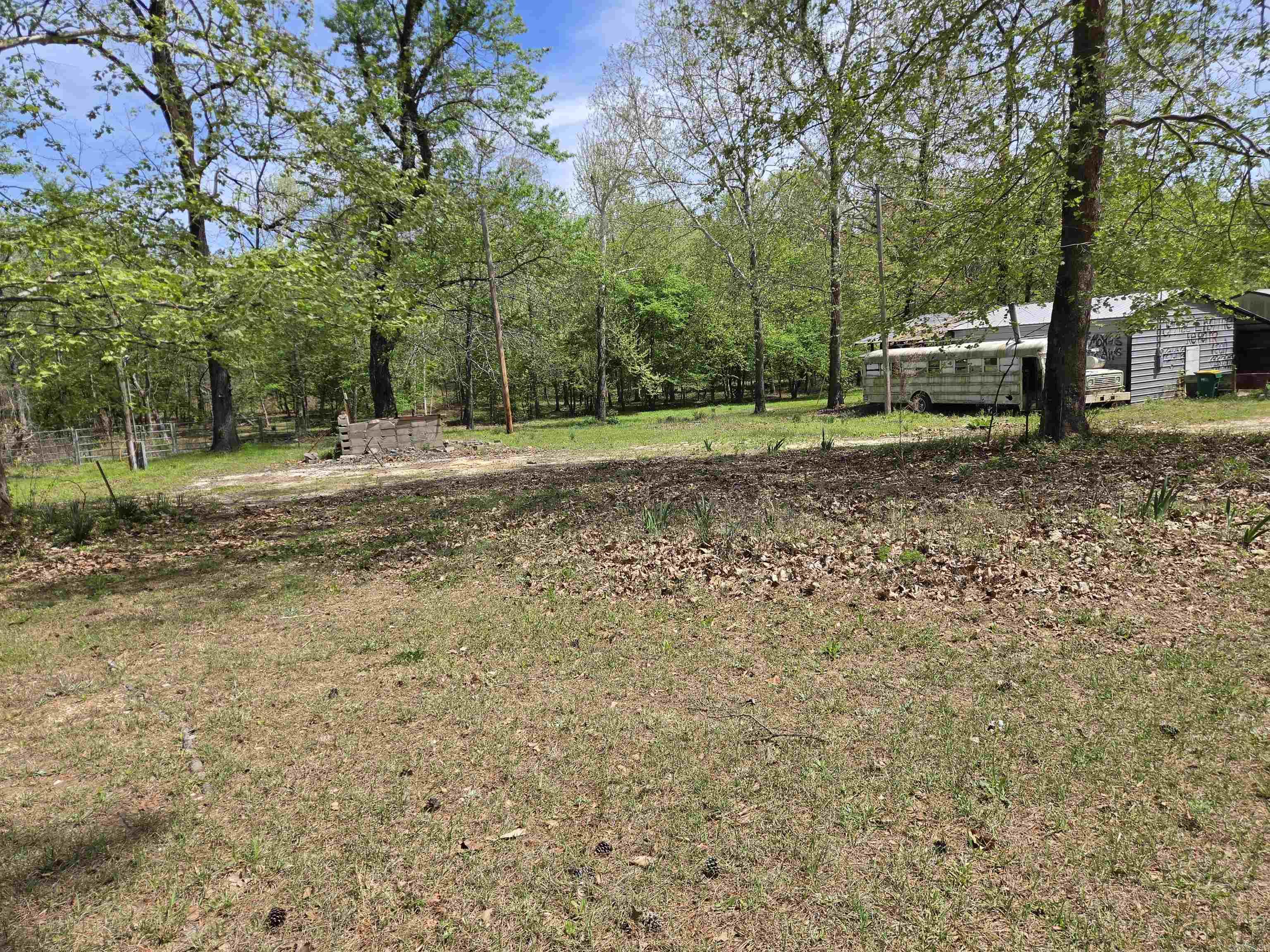 5 Acres of 2926 Bauxite Cutoff Road