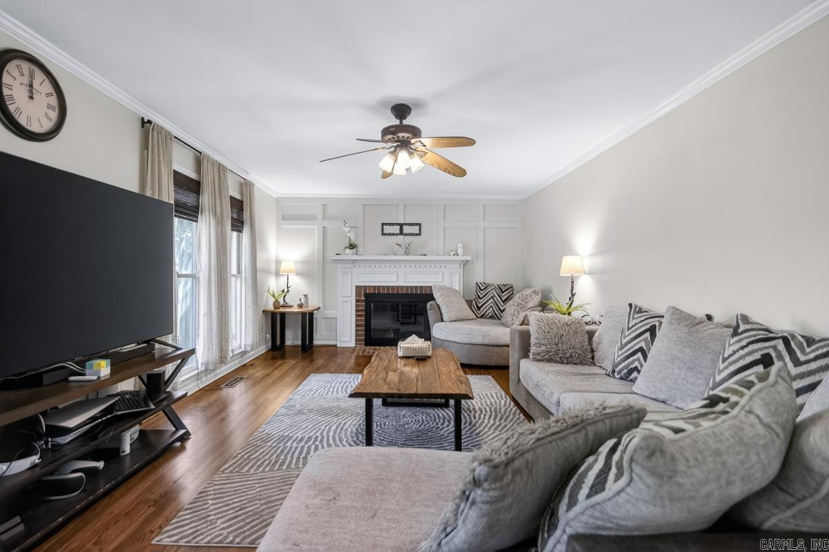 4 Combonne Court