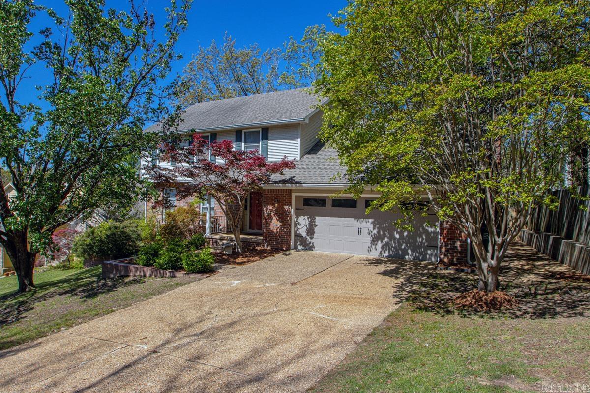 4 Combonne Court