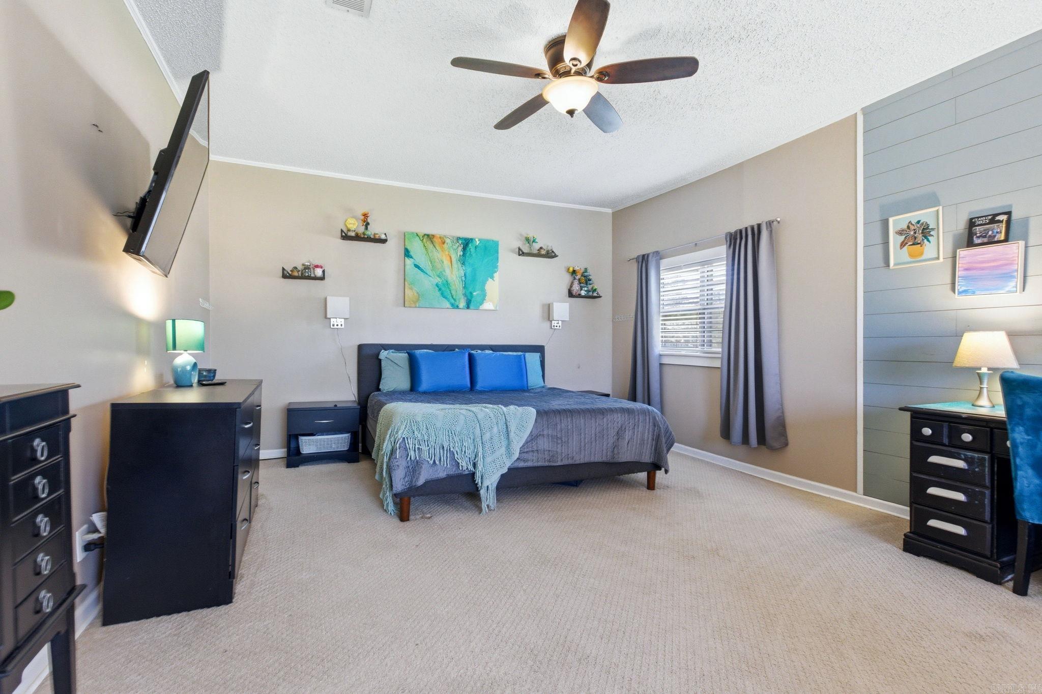 6307 Middle Warren Rd