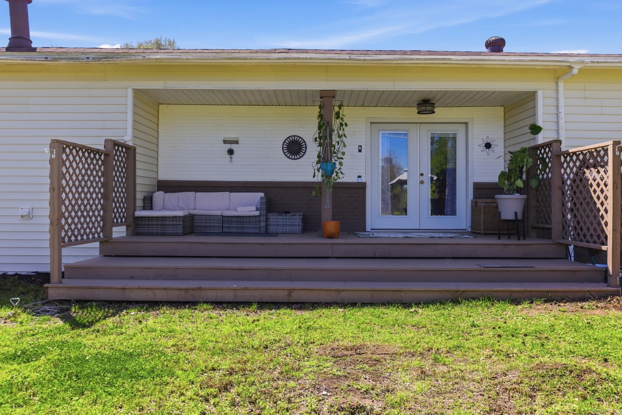 6307 Middle Warren Rd