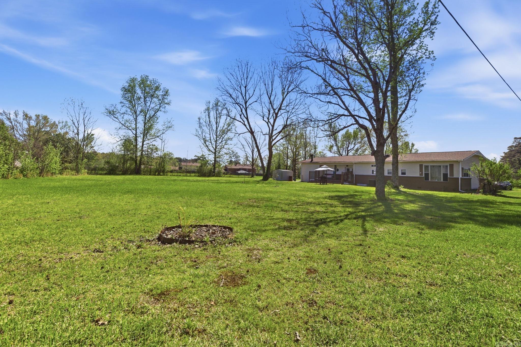 6307 Middle Warren Rd